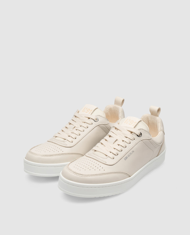 Court W AB - Beige